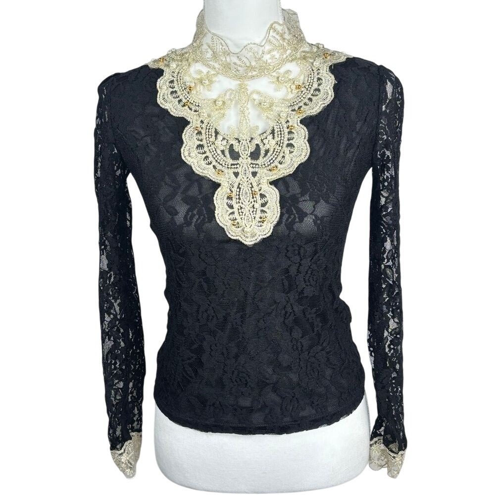 Victorian Whimsigoth Black Lace Top Womens Size XS Black Rich Girl Goth Romantic